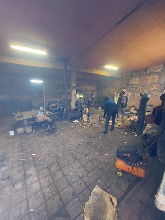 Продаж. Територія. Виробничі приміщення! Офіс. Майже 95 квартал.