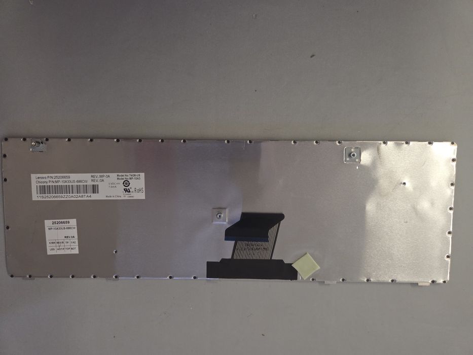 Sprzedam orginalną klawiaturę do laptopa Lenovo G585 l