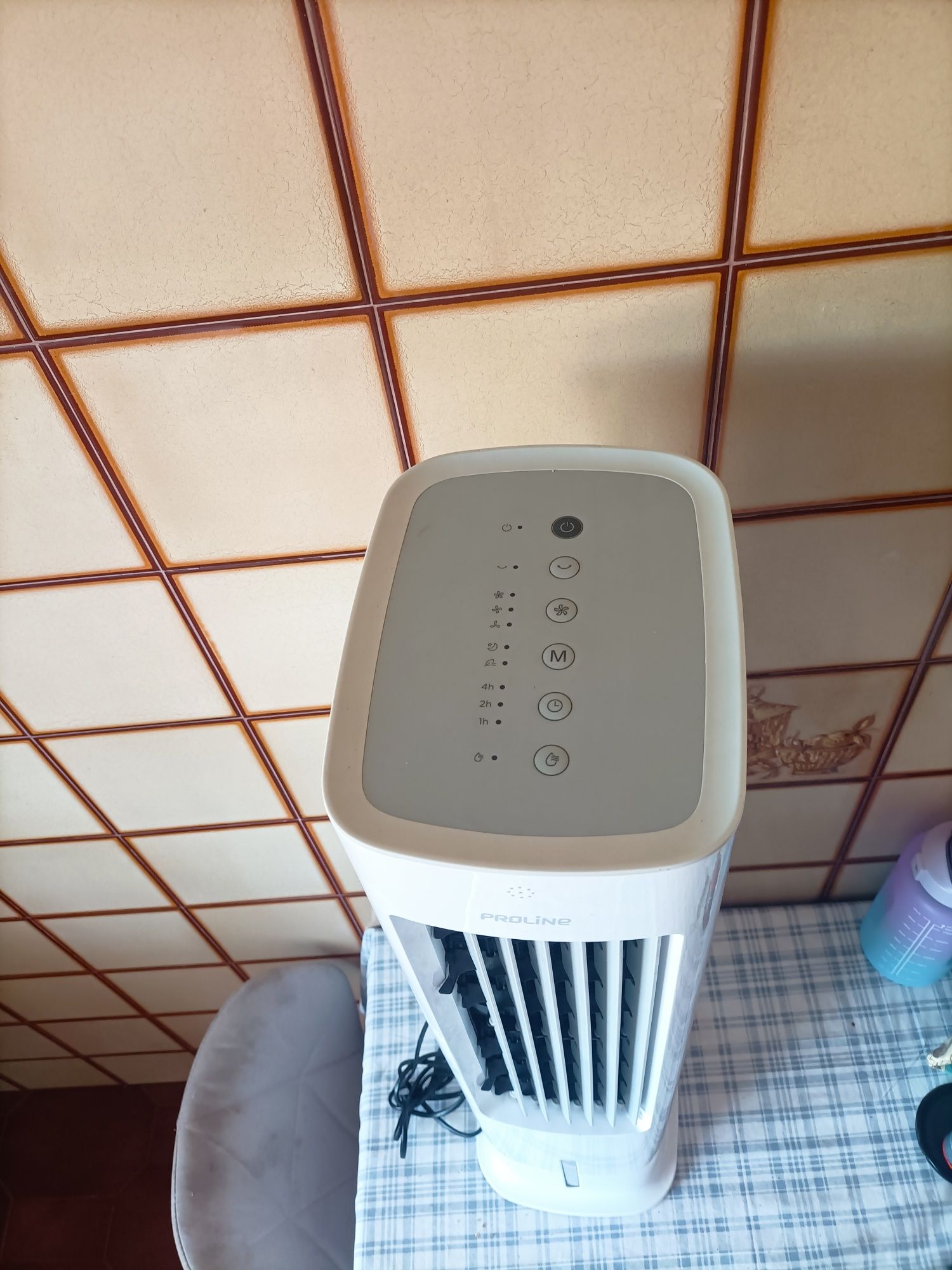 Ventilador como novo já não preciso por isso estou vendendo  barato