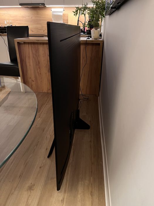 Telewizor Samsung 75’ LED/ 4K Premium UHD /