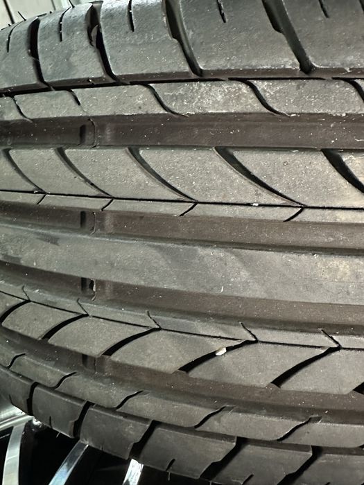 Jantes 17” com pneus