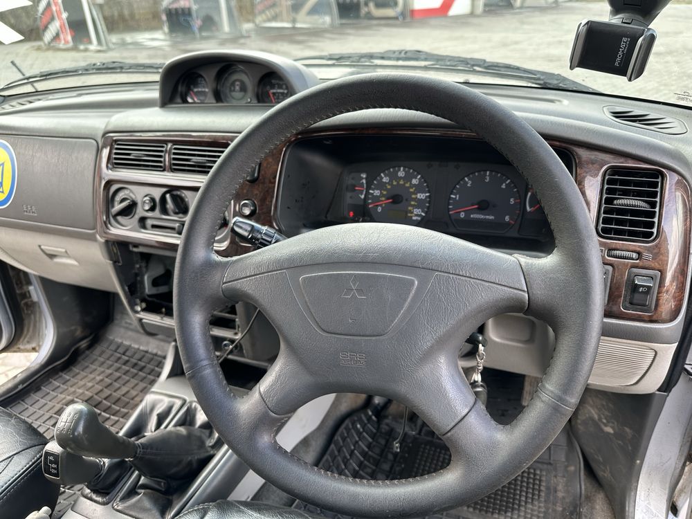 Авто для ЗСУ mitsubishi pajero sport