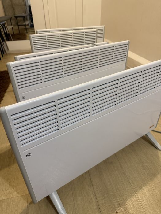 Конвектора -дуже в гарному стані!супер ціна !! Дуйчик(білий )-новий !!