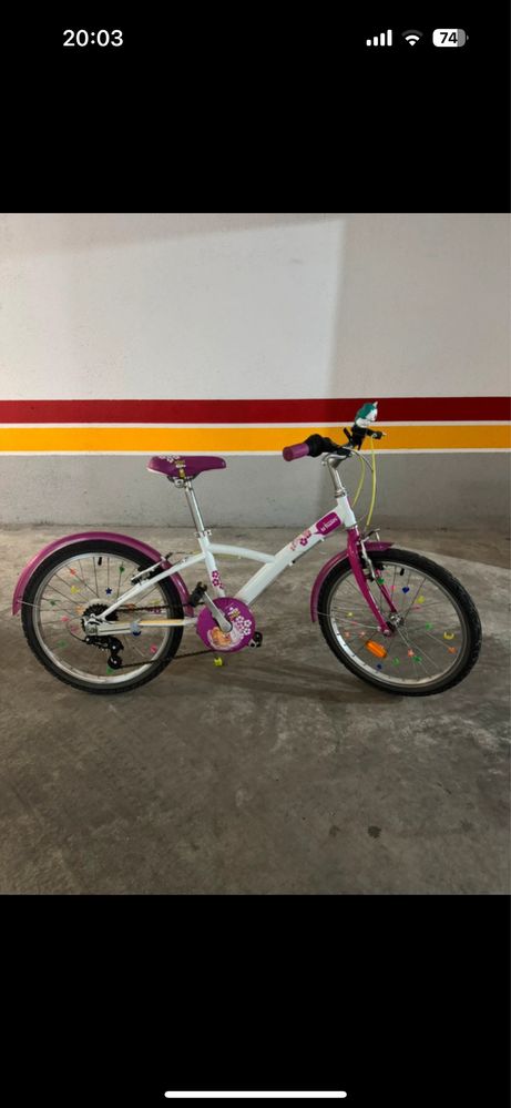Bicicleta menina
