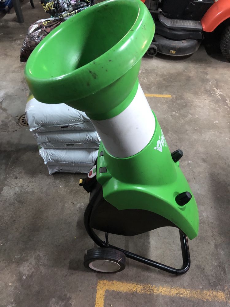 Triturador de jardim Viking GE150