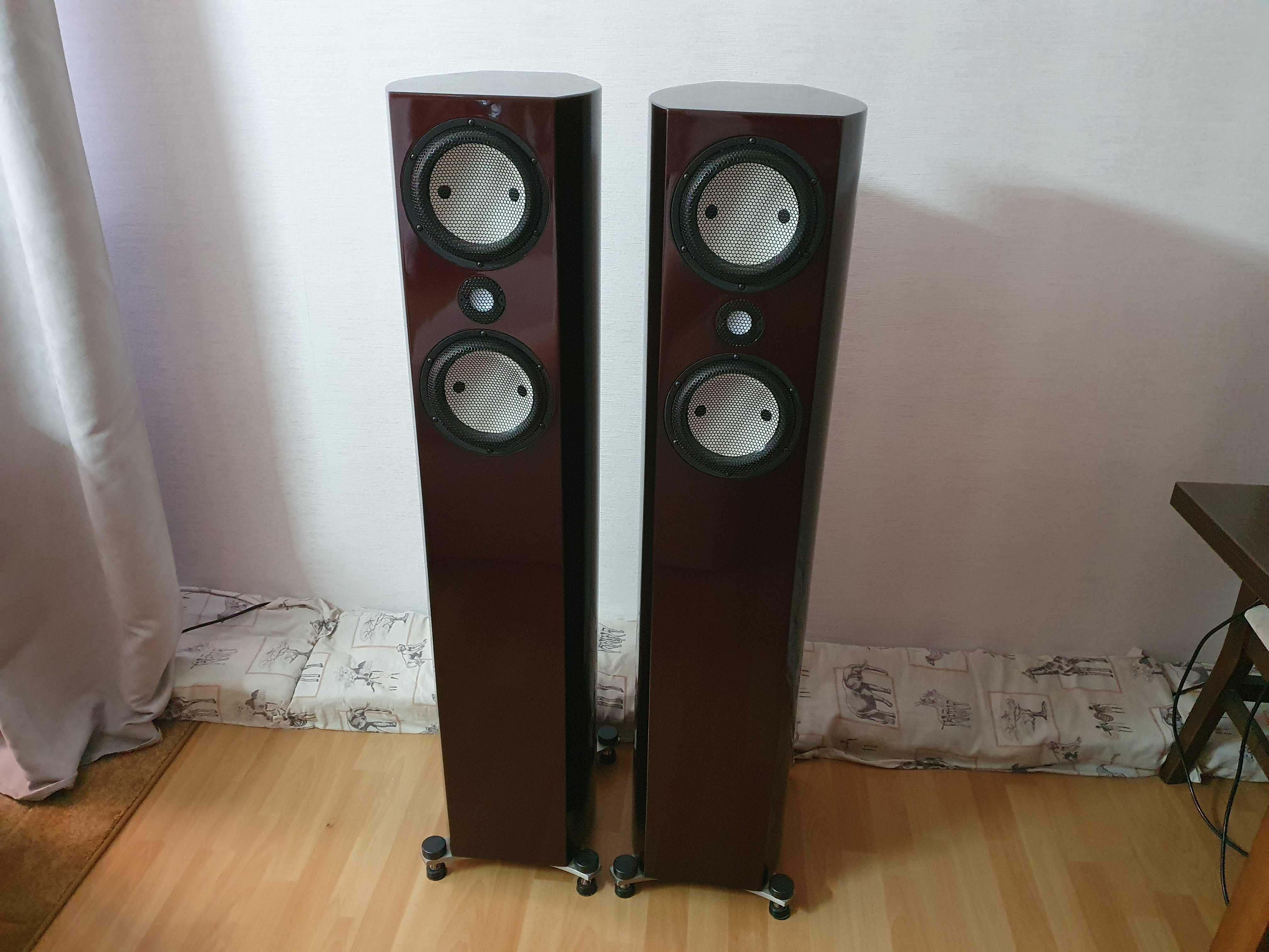 Akkus Redwine 717