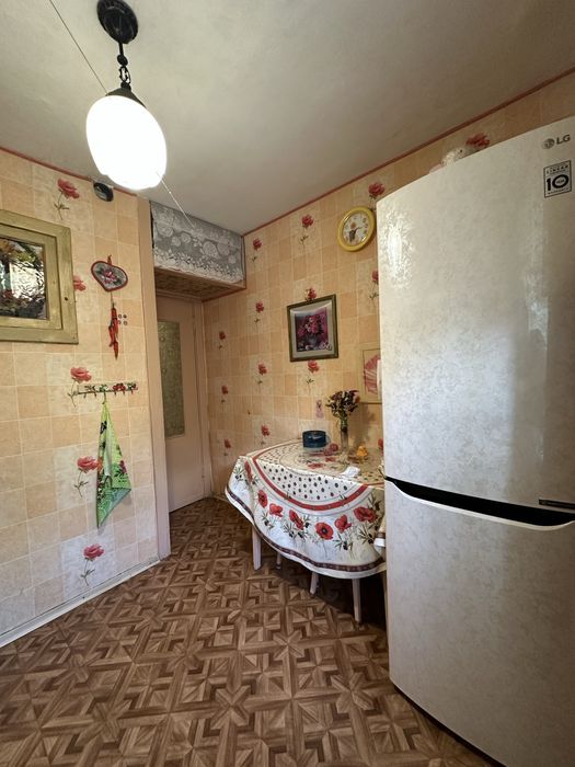 Без %. Продаж 2к. квартири вул. Салютна, метро Нивки