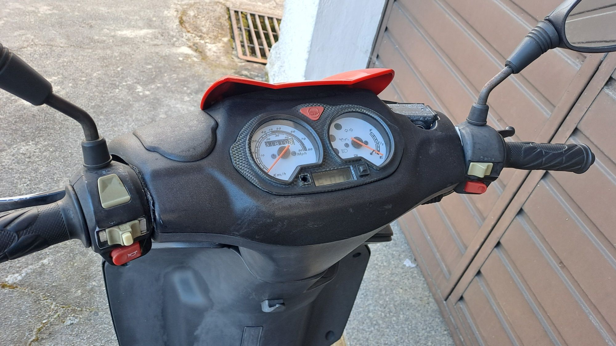 Scooter keeway RY6