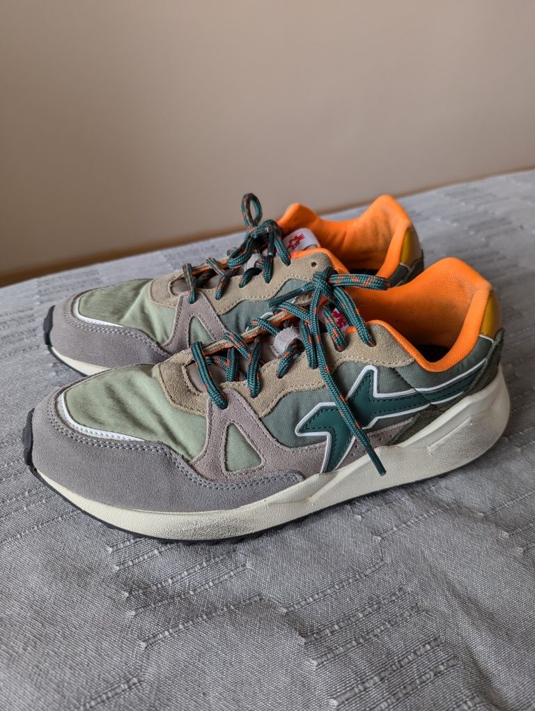 Кроссовки подростковые W6YZ WOLF-M-suede and nylon sneakers. р39