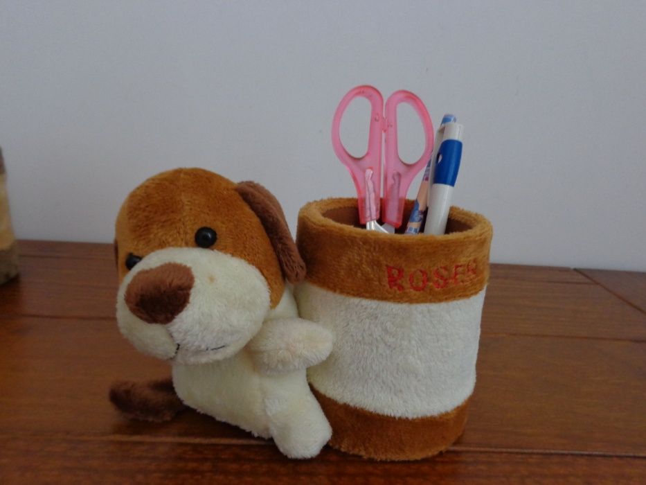Porta - lápis em peluche