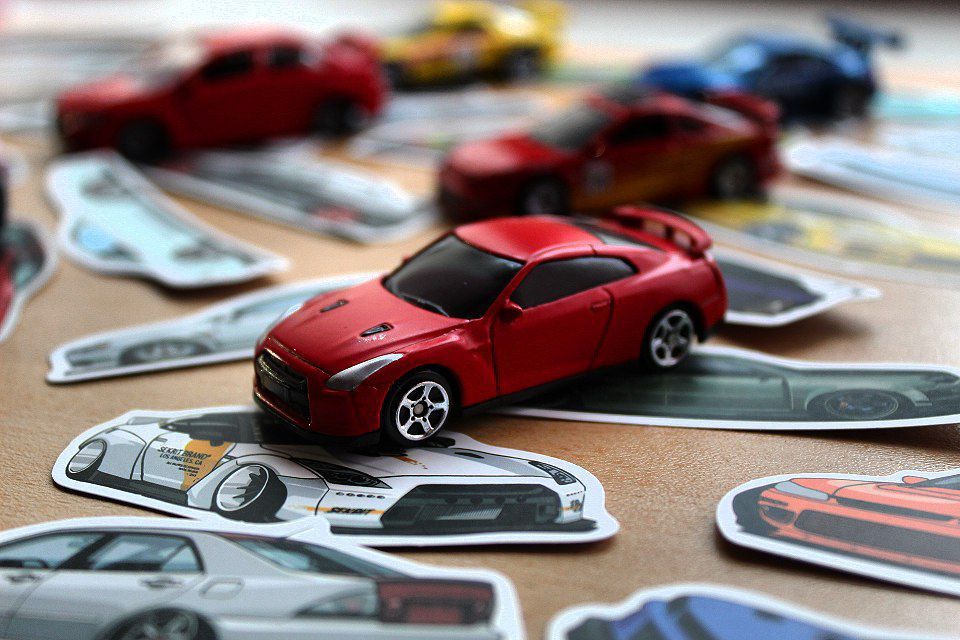 продам коллекционные машинки hot wheels, rmz city, burago/jdm