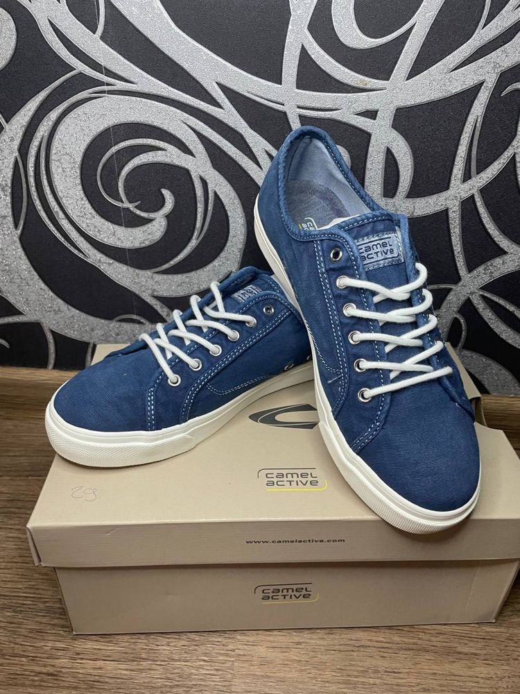 Кеди Camel Active, розмір 39.