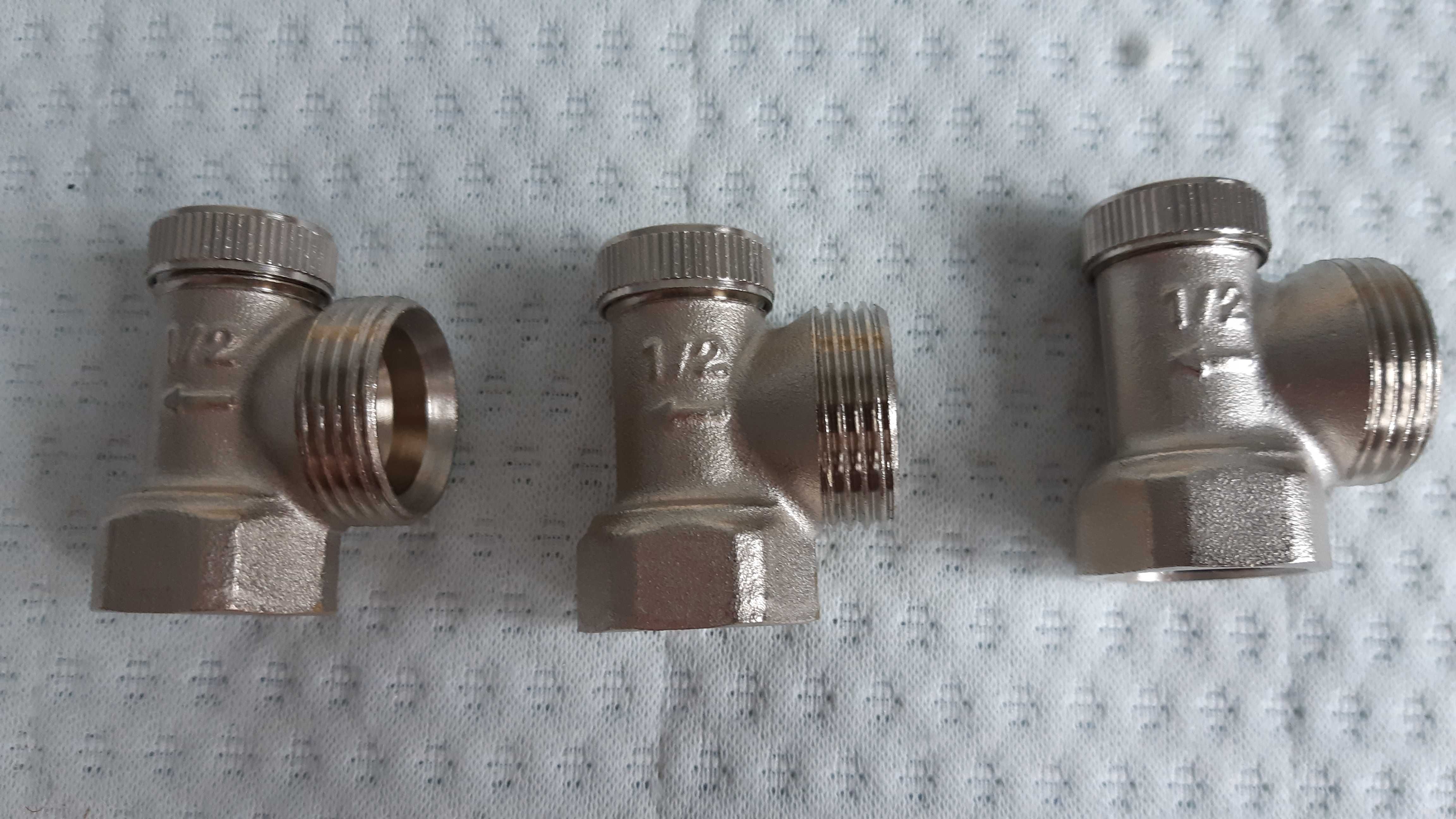 Zawór grzejnikowy powrotny (odcinający) kątowy 1/2"