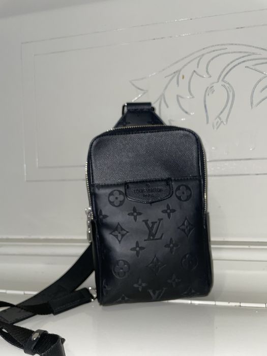 Бананка луи витон