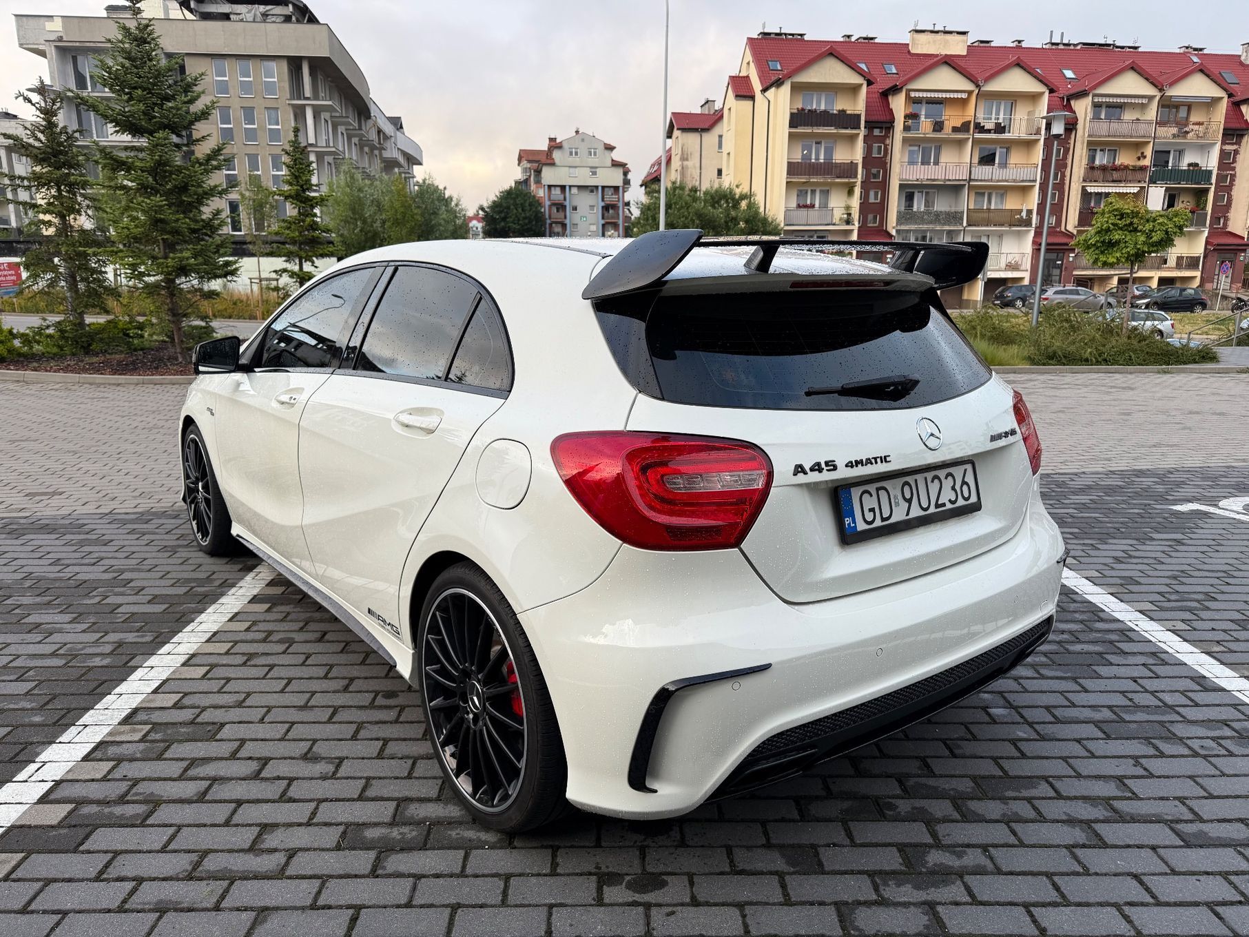 Mercedes-Benz Klasa A Mercedes-Benz A-klasa A45 AMG 4-matic