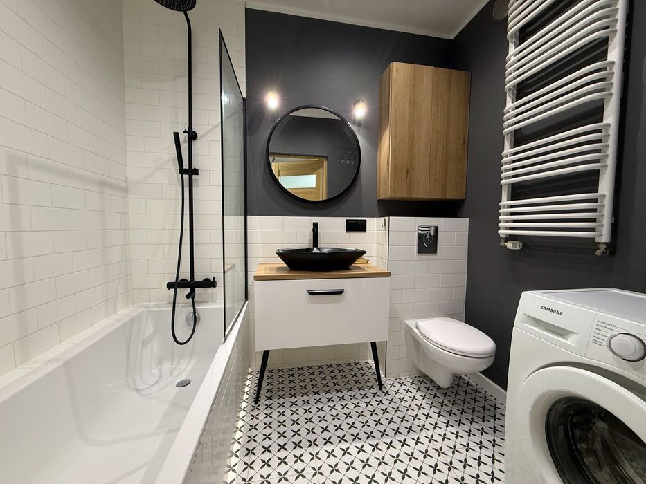 Przestronne zwierzolubne mieszkanie z dużym balkonem, Inflancka 20