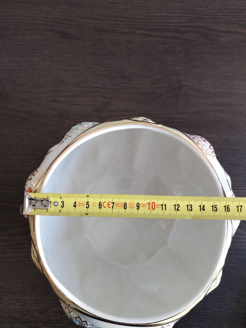 Boleira em porcelana "RB Alcobaça"