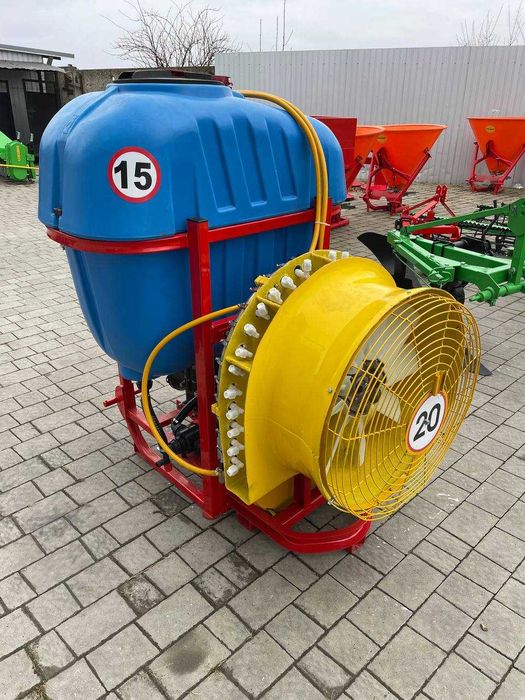 Садовий оприскувач 300л Polmark \ ПОЛЬЩА