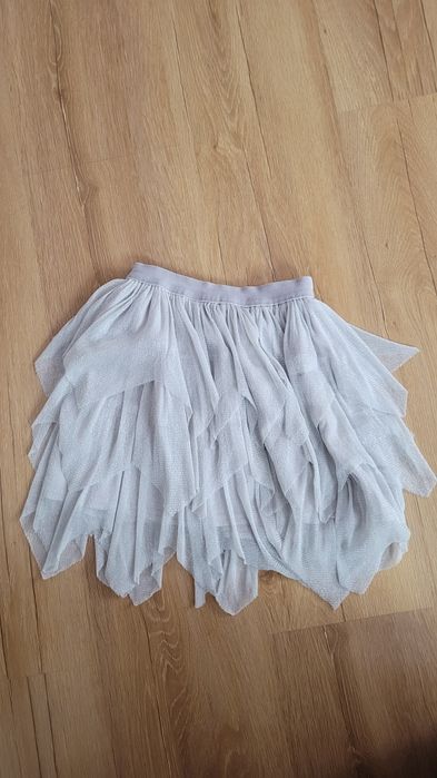 Spodniczka srebrna tiulowa 122/128