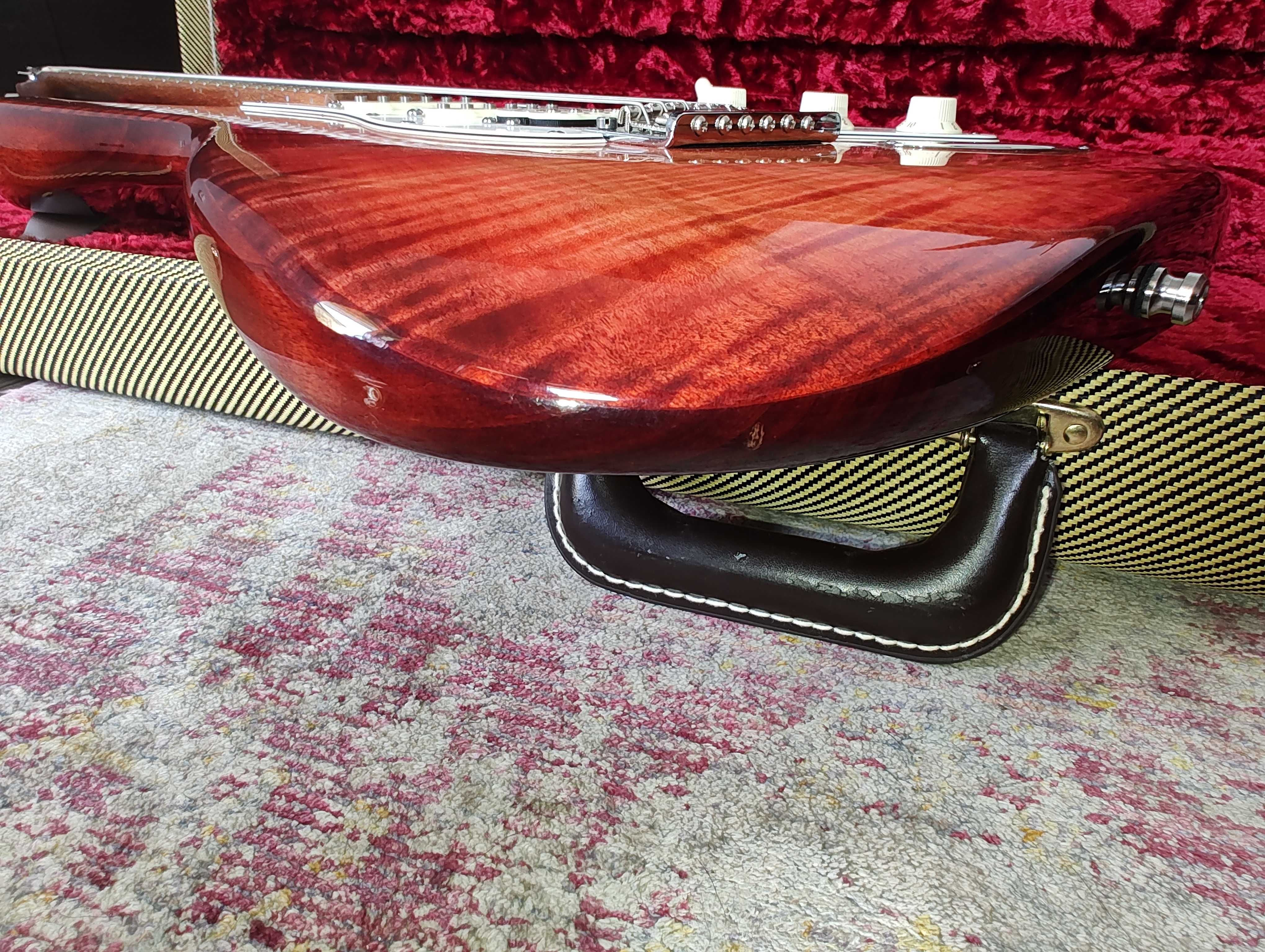 Fender Select Stratocaster HSS Flame maple top, USA, 2014