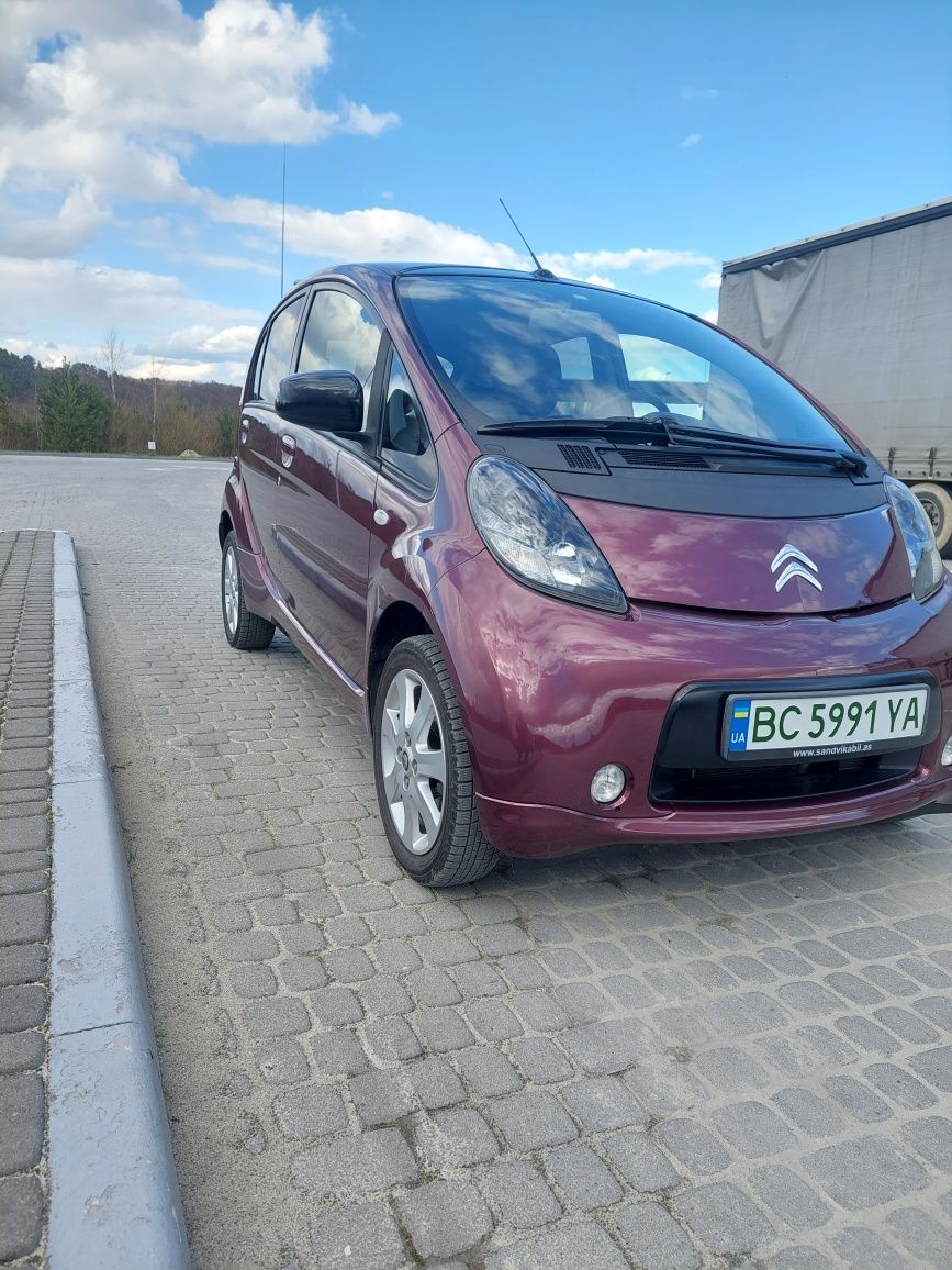 Електромобіль Citroen c-zero