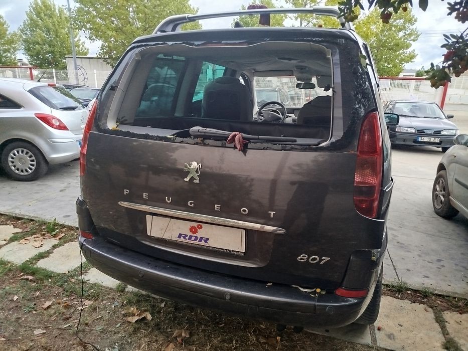 Peugeot 807 2.2 HDi