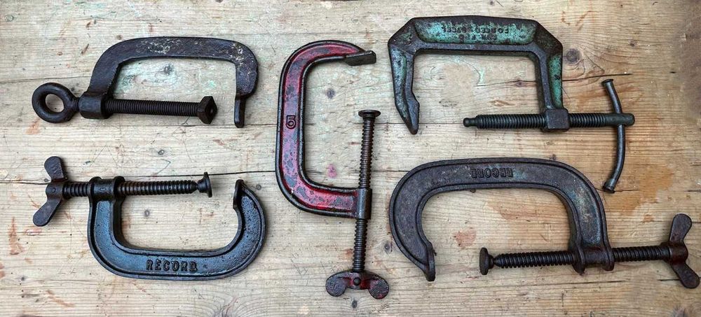 Ferramentas antigas. Grampos, ou Sargentos