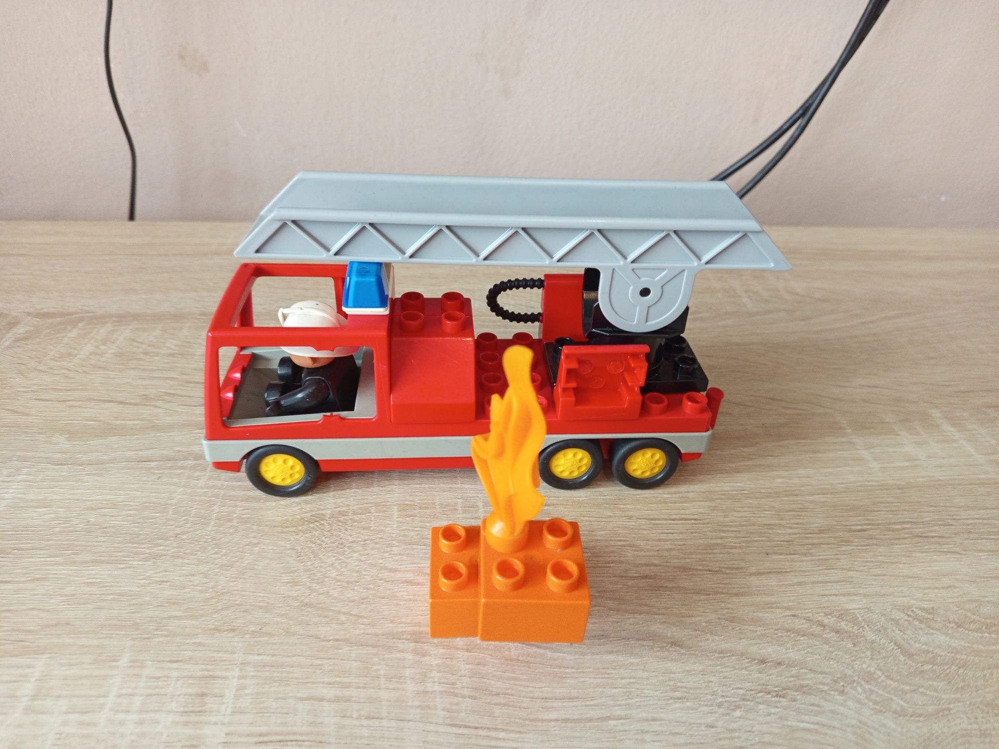 LEGO Duplo wóz strażacki straż pożarna vintage
