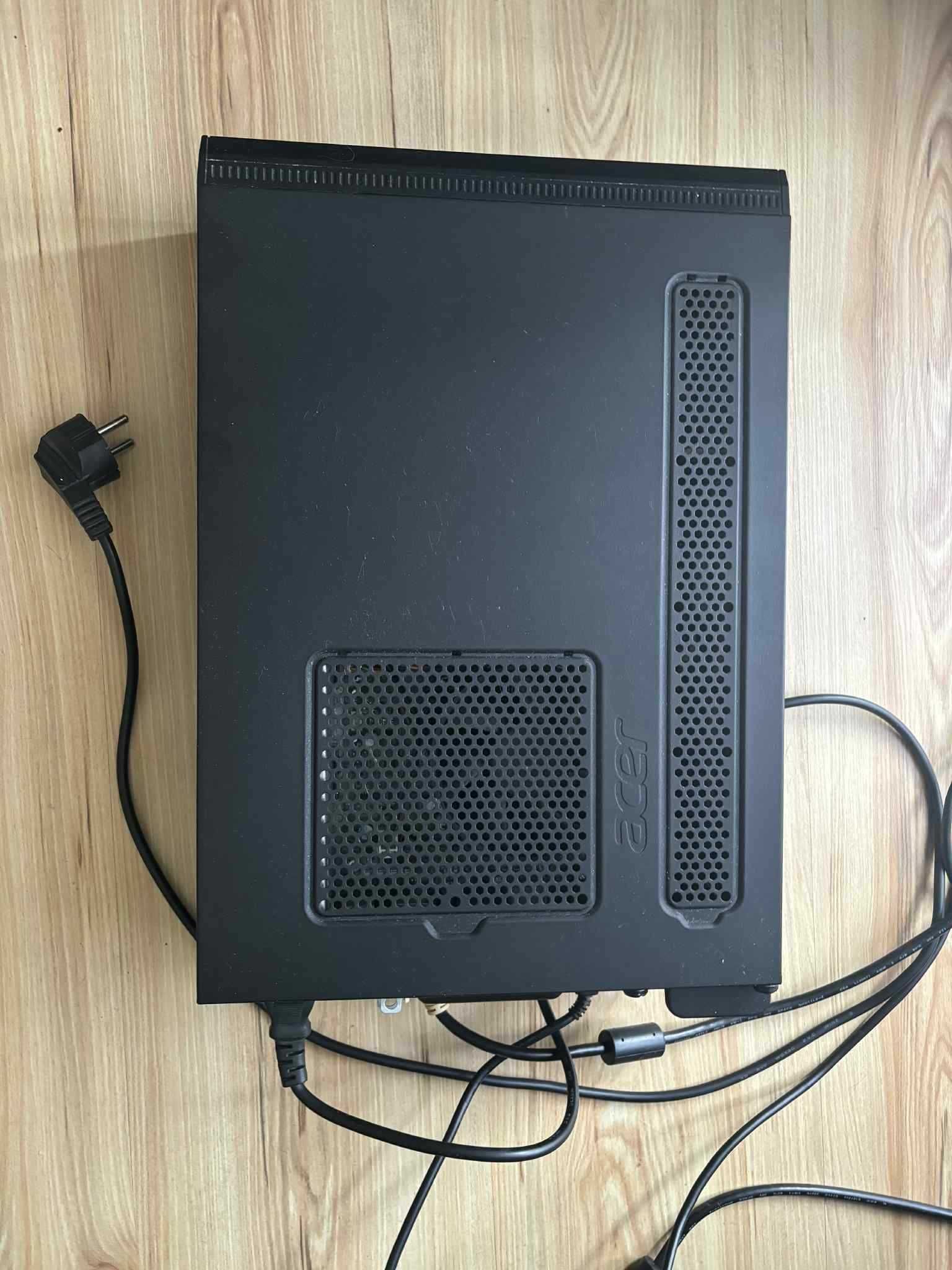 Komputer Acer  Veriton X2611G