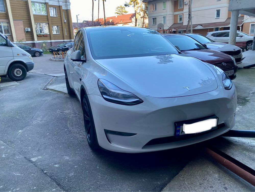 Tesla, model Y, 2020