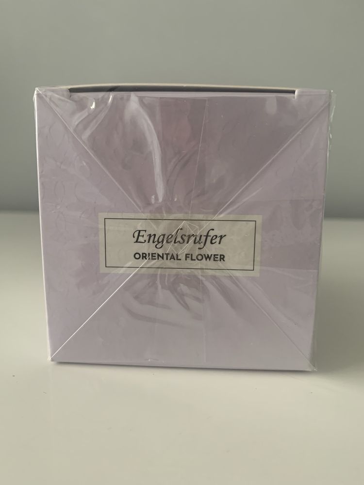 Engelsrufer Oriental Flower świeca z naszyjnikiem