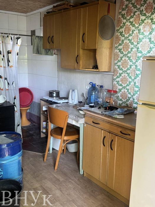 Земельна ділянка в межах Луцька з будинком!