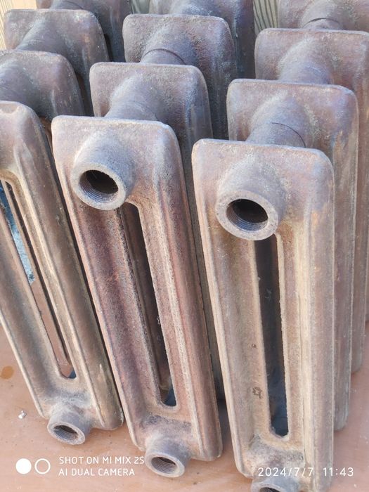 Чугунные радиаторы СССР новые.Чавунні радіатори СРСР нові.