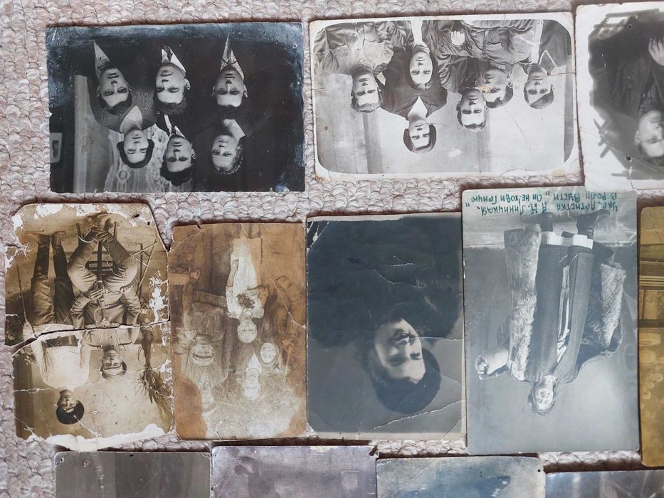 Фотографии (открытки) старинные.