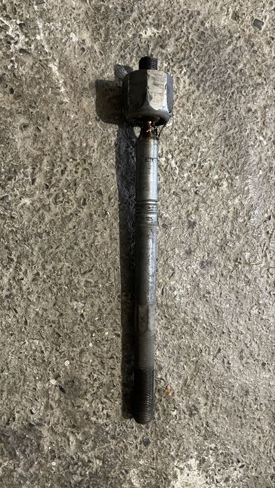 Кермова тяга (рульова тяга) tesla s