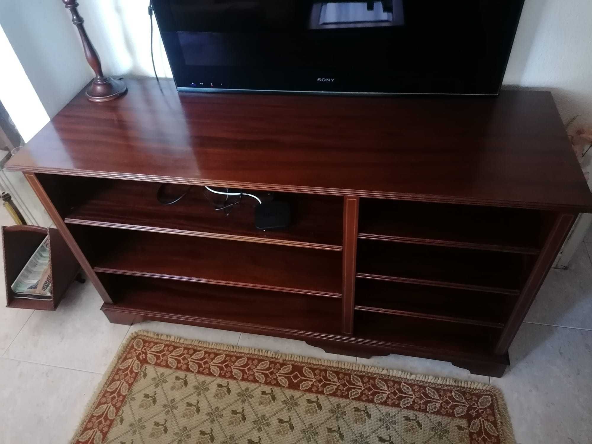Móvel TV aparador madeira maciça