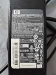 Sprzedam zasilacz do laptopa HP. Oryginalny.
