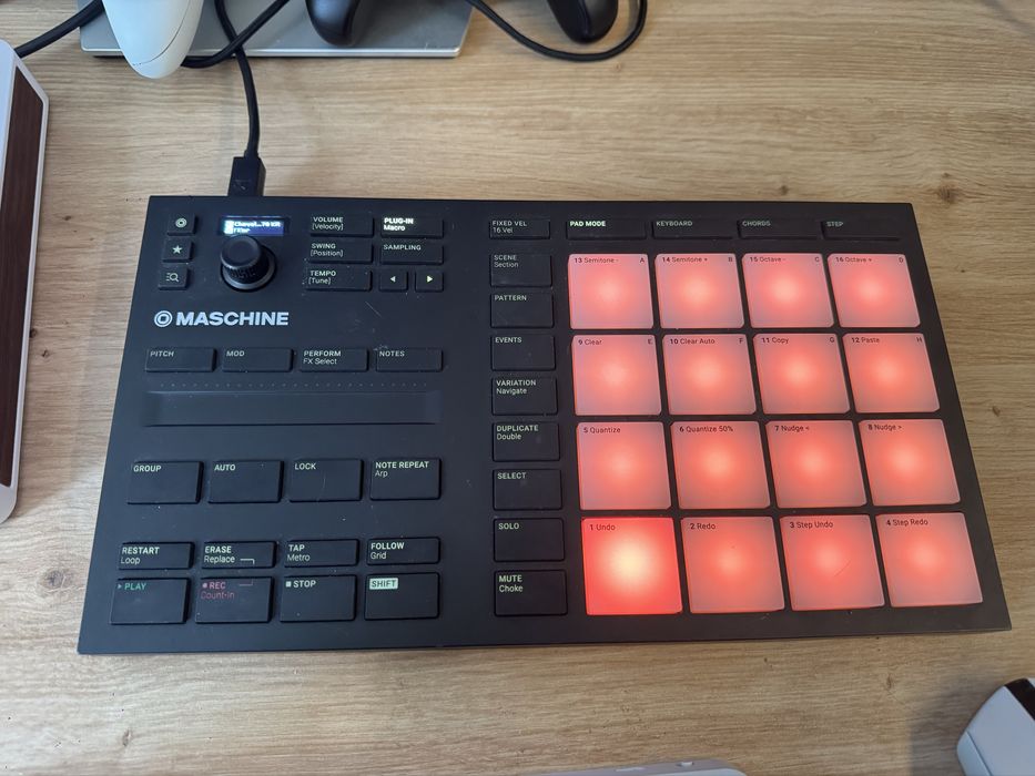 Native Instruments Maschine Mk3 Mikro