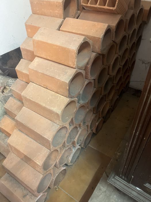 110 Garrafeiras sextavada