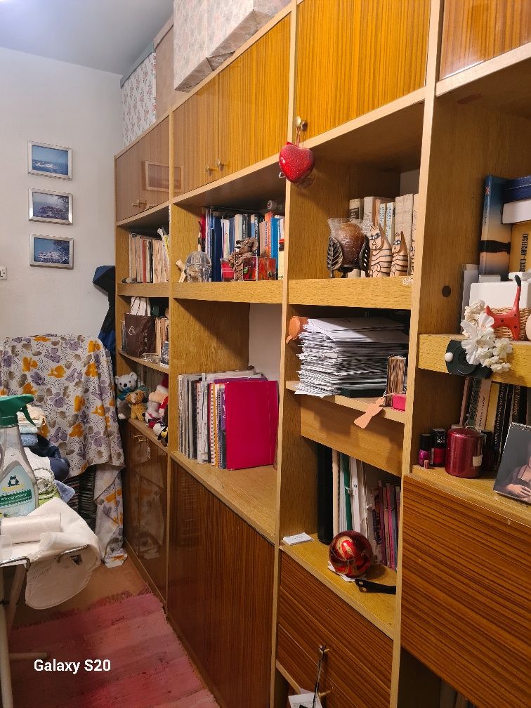 Meblościanka z lat 70 z PRL-u