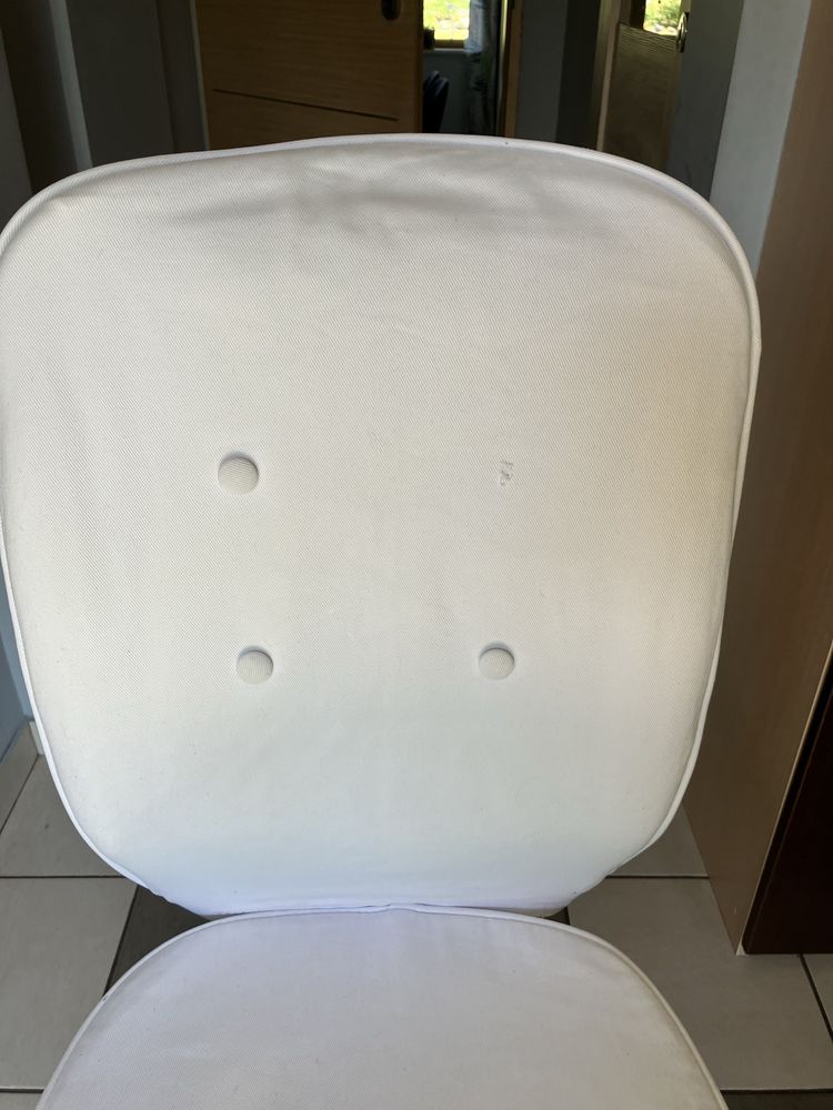 Krzeslo obrotowe do biurka IKEA, biale