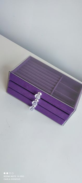 Caixa acrílica com 3 gavetas de veludo nova a estrear