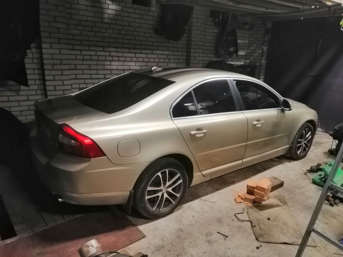 Разборка Volvo S80  2.5t 3.2, 4.4 awd
