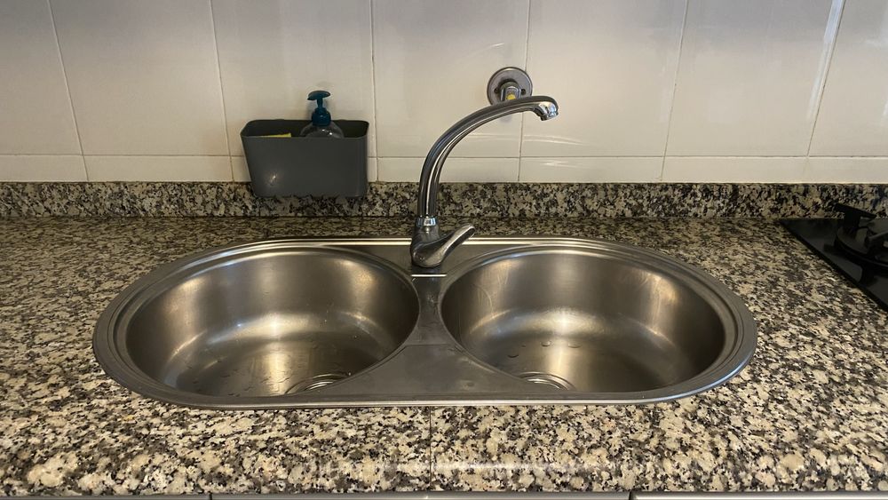 Lava louça, pia, banca cozinha