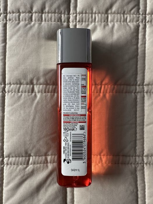 zestaw kosmetyków glikolowy tonik oraz serum z witaminą C L’oreal