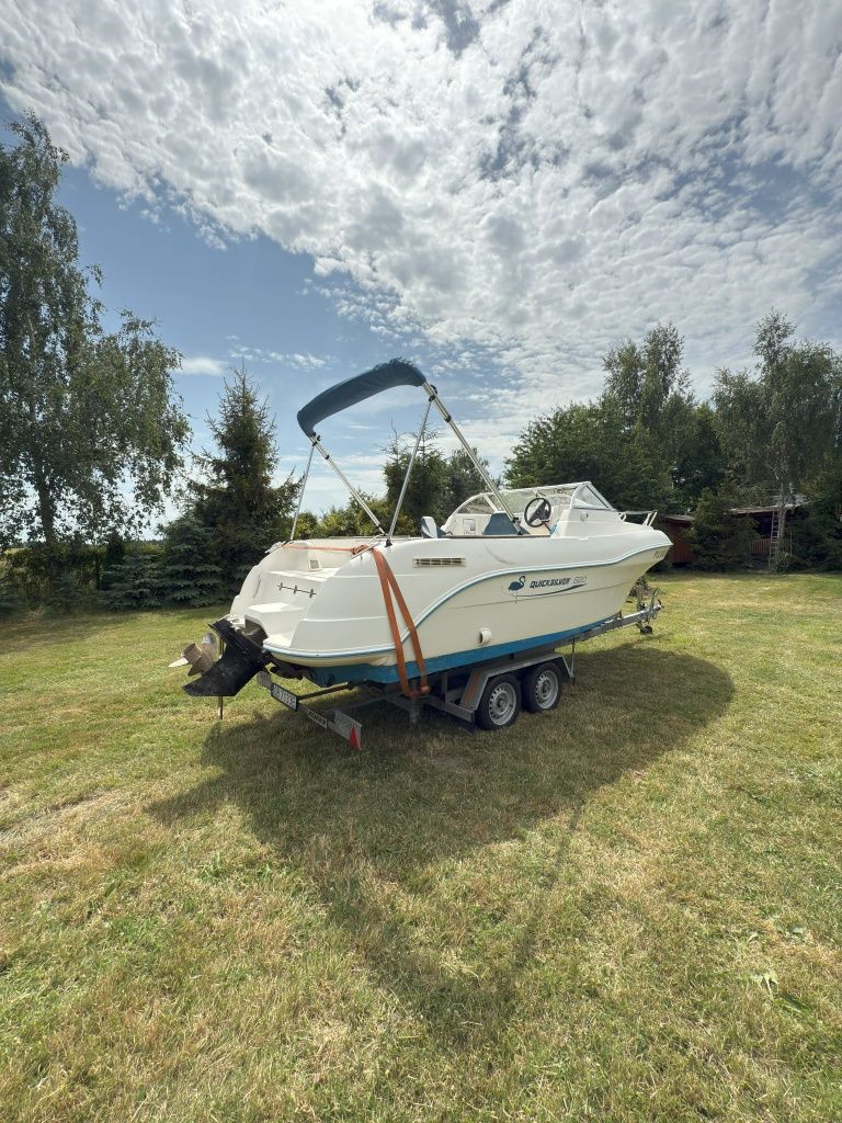 Motorówka Quicksilver Flamingo 625 cruiser + przyczepa. Zarestrowana