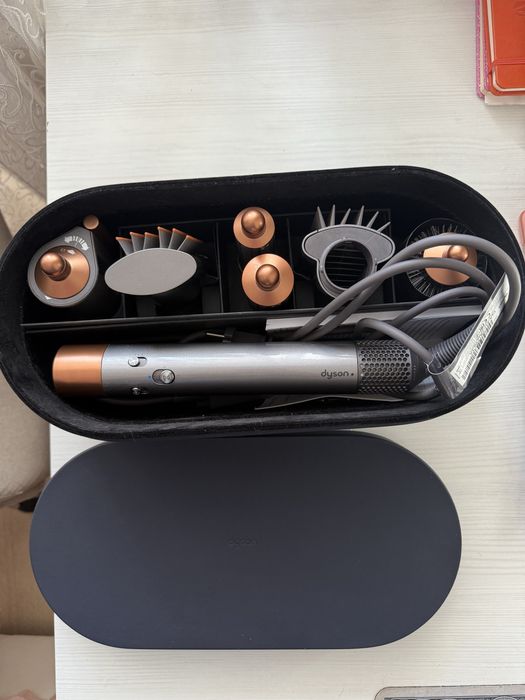 Продам стайлер Dyson HS-05 nickel/copper