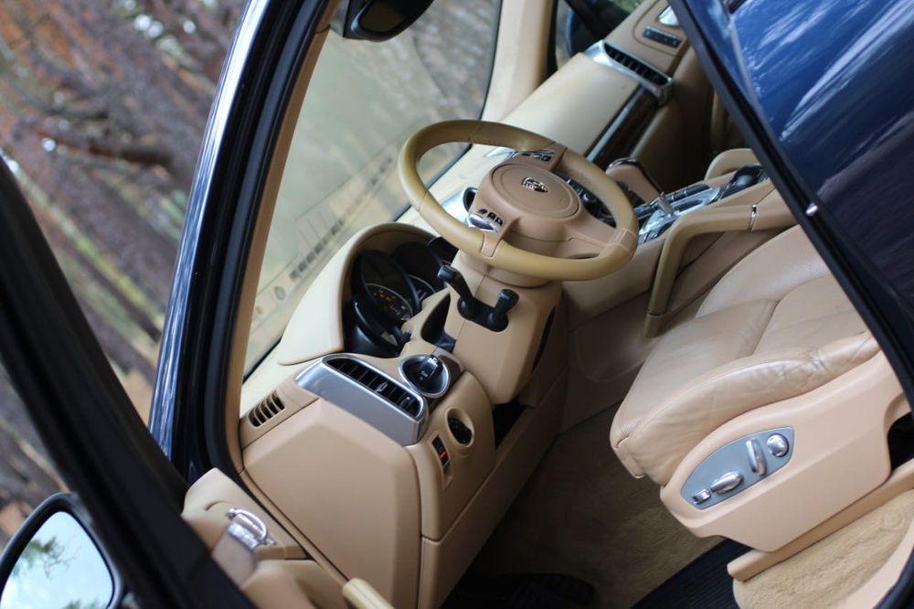 Porsche Cayenne 2011 3.6