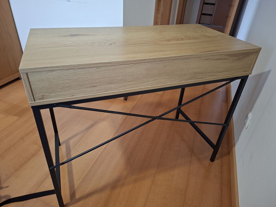 Sectetaria tampo em madeira