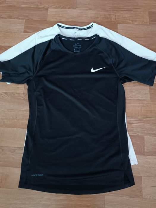 Футболка Nike Pro